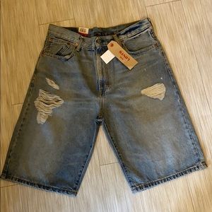 Levi’s 569 Loose Straight shorts (NEW)